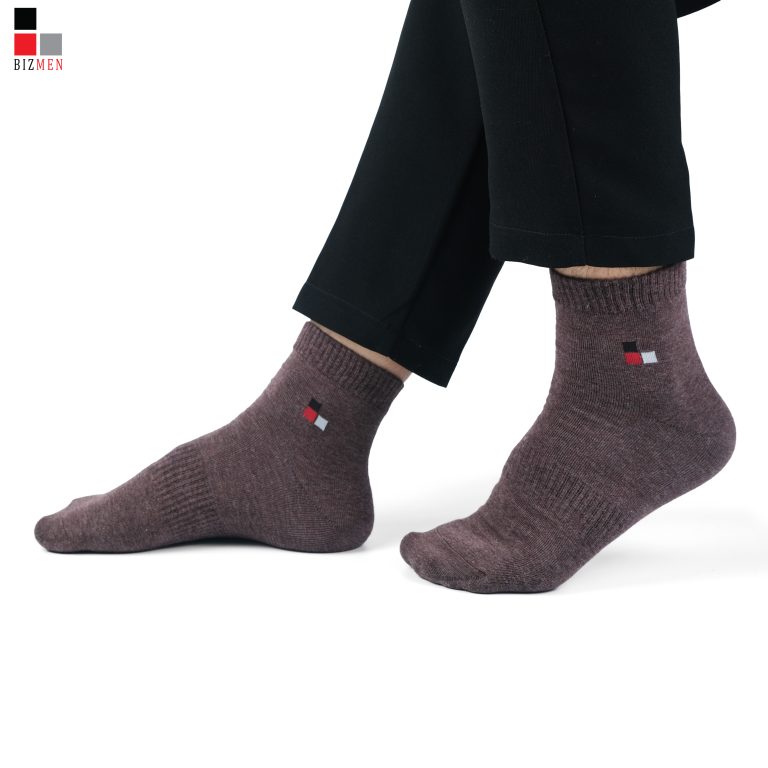 Tất Nam Công Sở Compact Cotton Cổ Trung Kháng Khuẩn Khử Mùi Bizmen - BSC.012 - Nâu