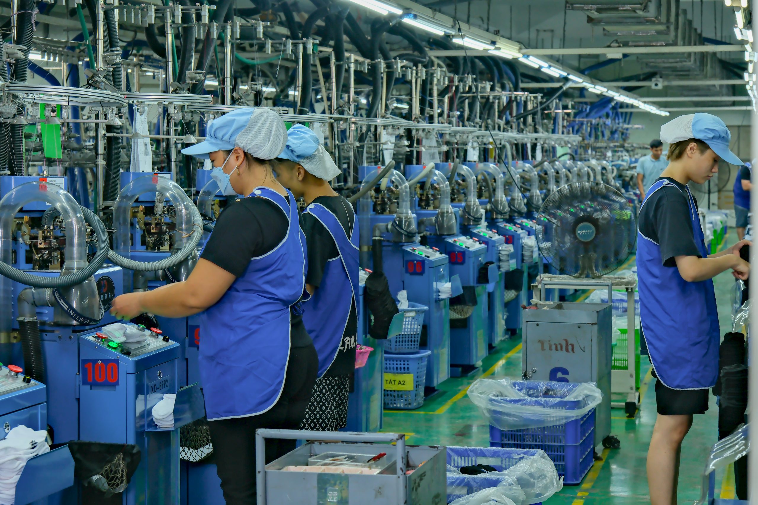 Giới thiệu - Nhà Xưởng Phú Vĩnh Hưng